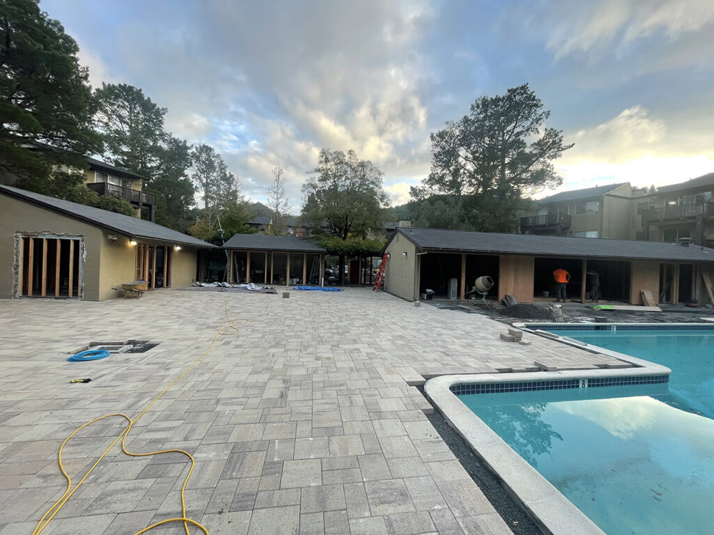 Skylark Apartments